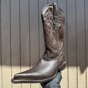 #42 Chameleon Design Western Boot in Brown Color
